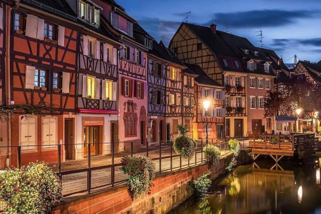 Romantique Appartement Fly Me To The Moon Colmar Luaran gambar
