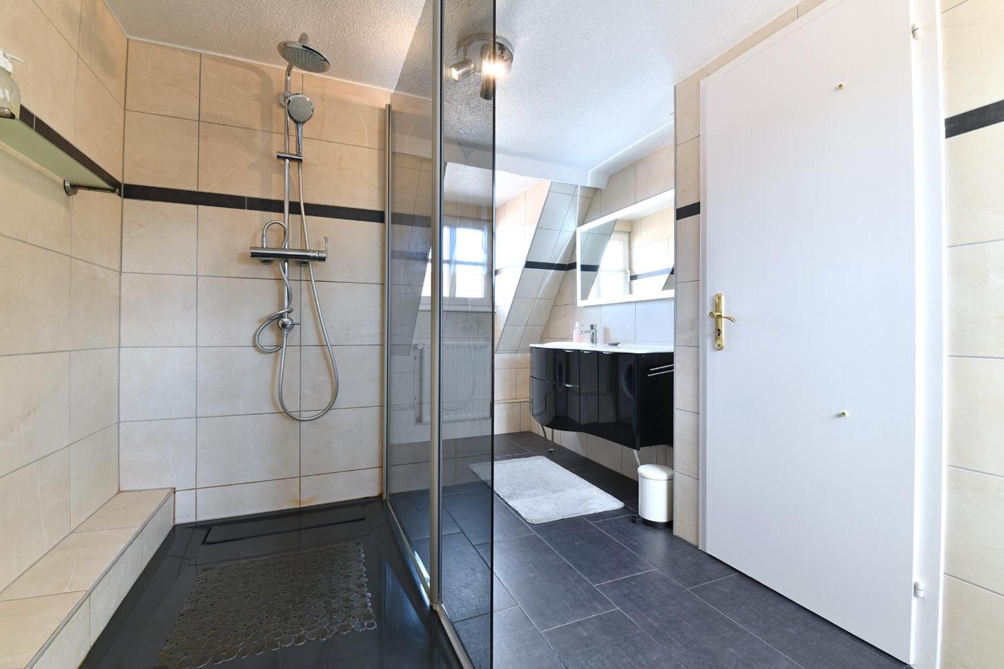 Romantique Appartement Fly Me To The Moon Colmar Luaran gambar